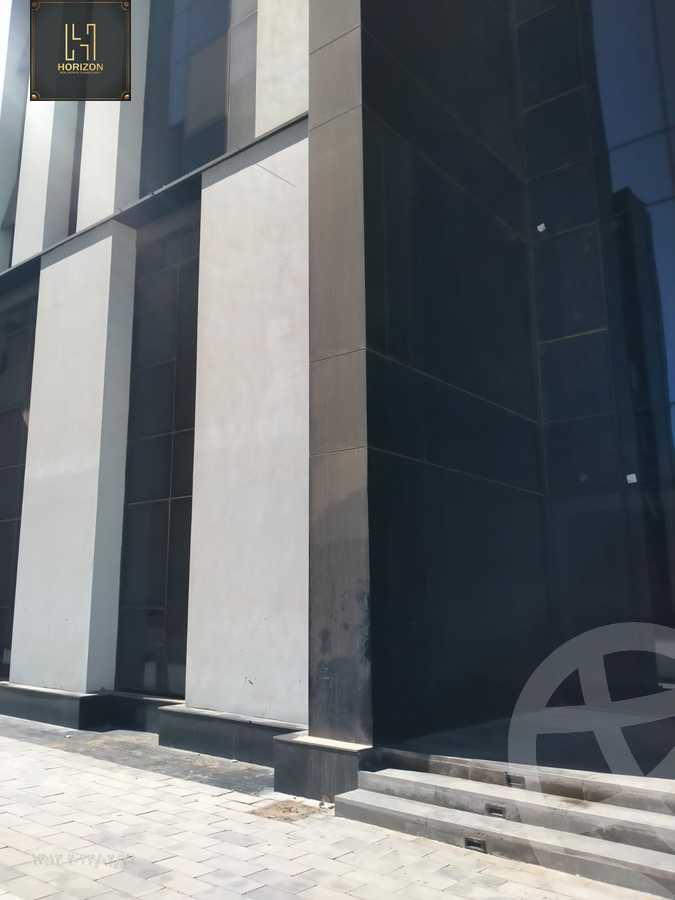 https://aqarmap.com.eg/en/listing/4296276-for-sale-hyde-park-business-district