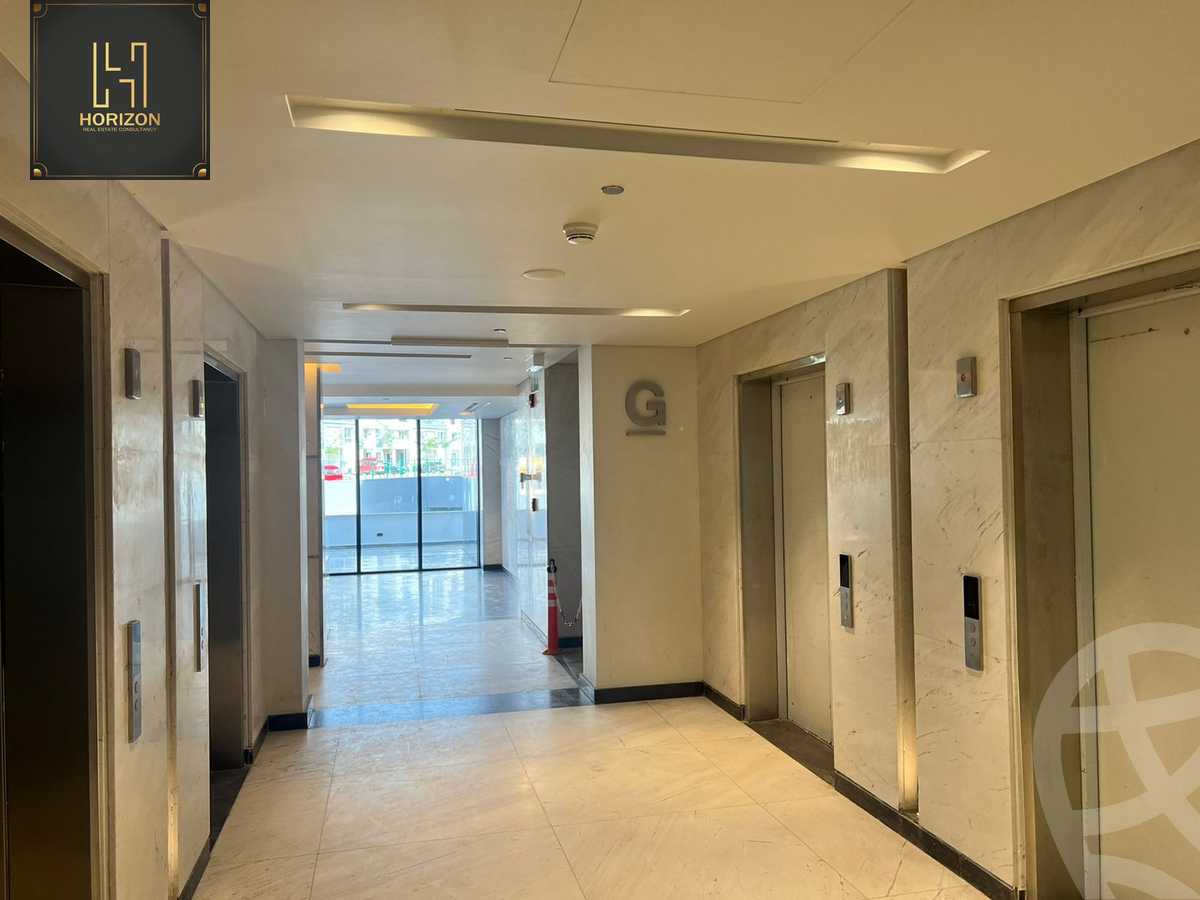 https://aqarmap.com.eg/en/listing/4296276-for-sale-hyde-park-business-district