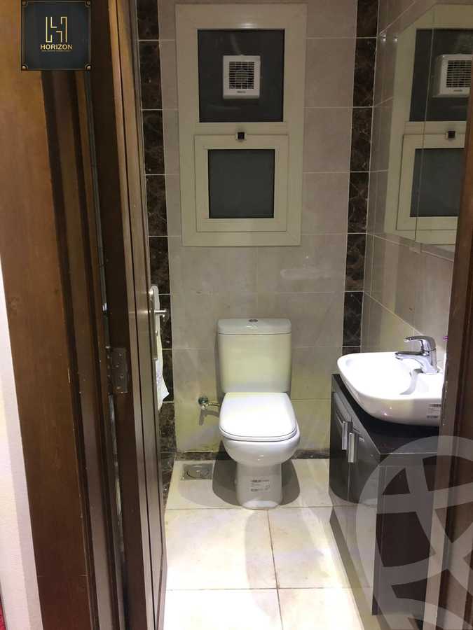 https://aqarmap.com.eg/ar/listing/4297926-for-rent-cairo-new-cairo-compounds-porto-cairo-villas