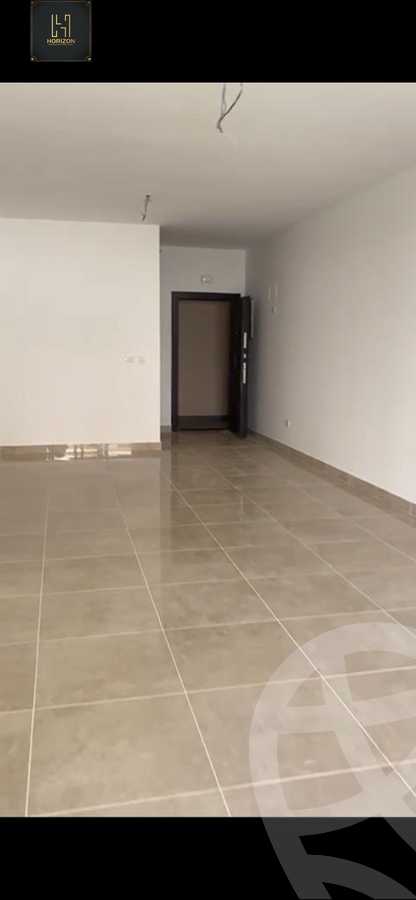 https://aqarmap.com.eg/ar/listing/4301316-for-rent-cairo-new-cairo-compounds-fifth-square