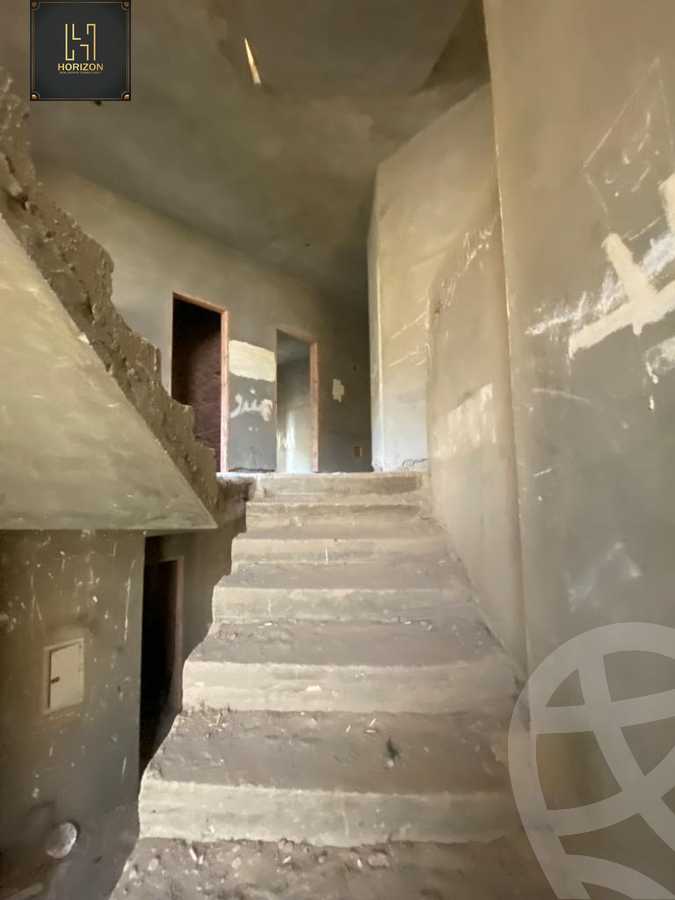https://aqarmap.com.eg/en/listing/4301731-for-sale-cairo-new-cairo-compounds-zizinia-city