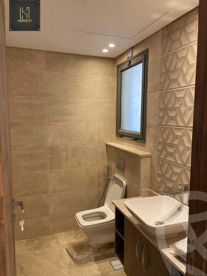 https://aqarmap.com.eg/ar/listing/4317096-for-sale-cairo-new-cairo-compounds-fifth-square