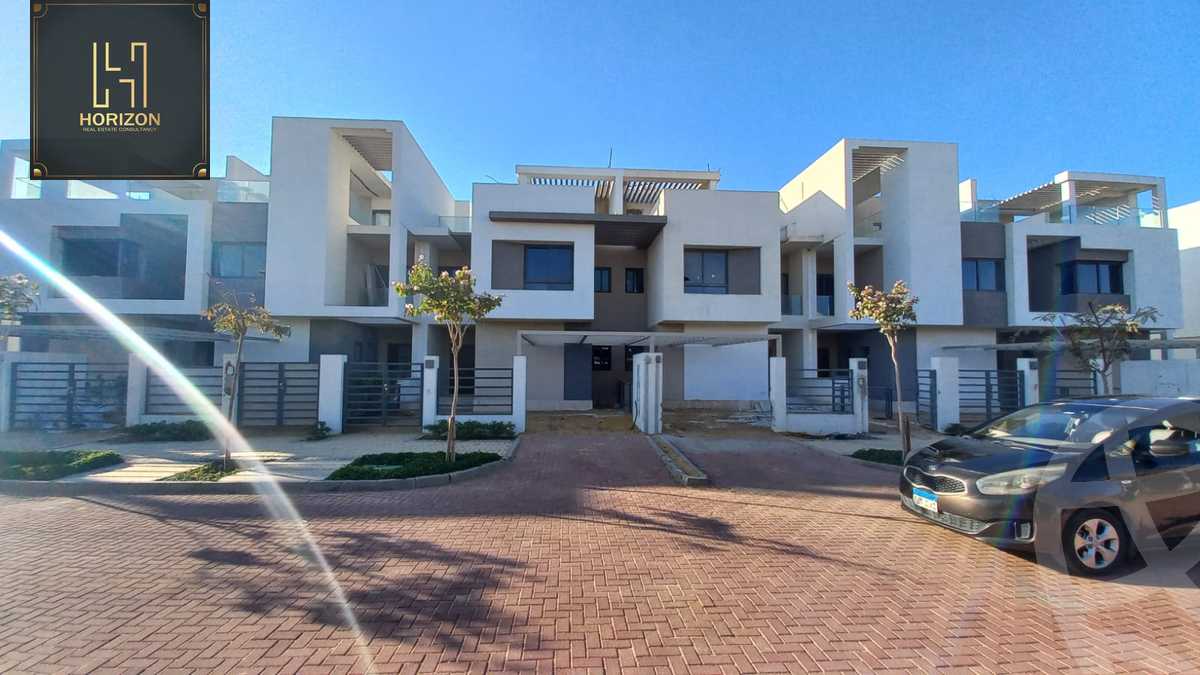 https://aqarmap.com.eg/ar/listing/4317096-for-sale-cairo-new-cairo-compounds-fifth-square