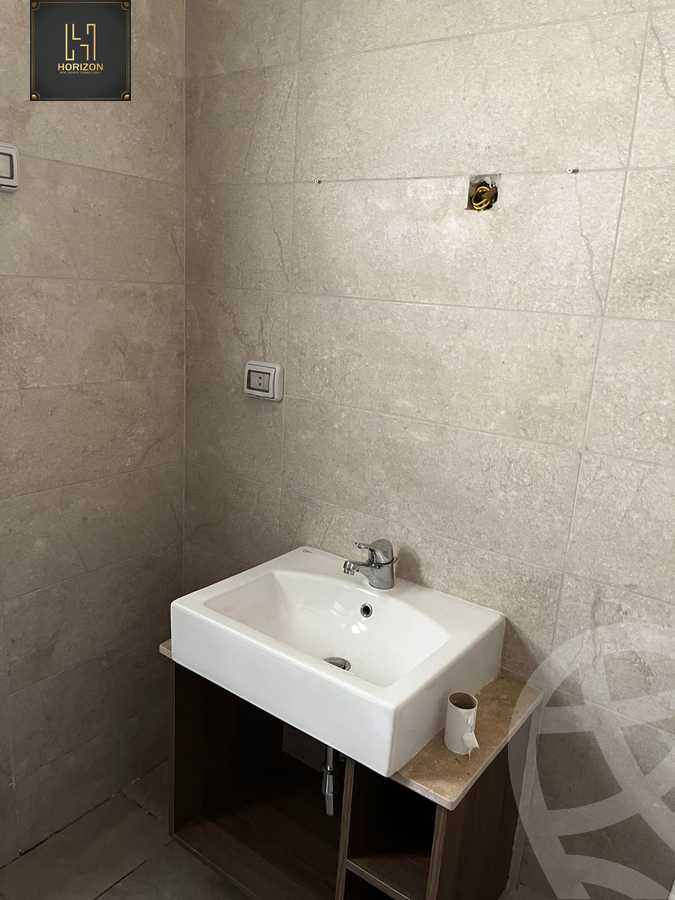 https://aqarmap.com.eg/ar/listing/4328650-for-rent-cairo-new-cairo-compounds-fifth-square