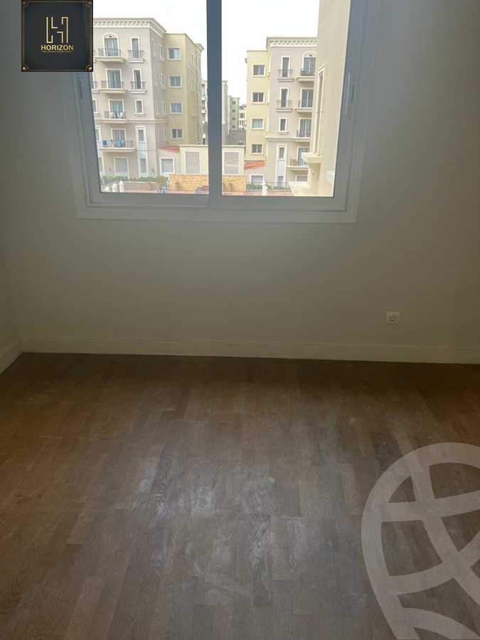 https://aqarmap.com.eg/ar/listing/4333704-for-rent-mivida-parcel