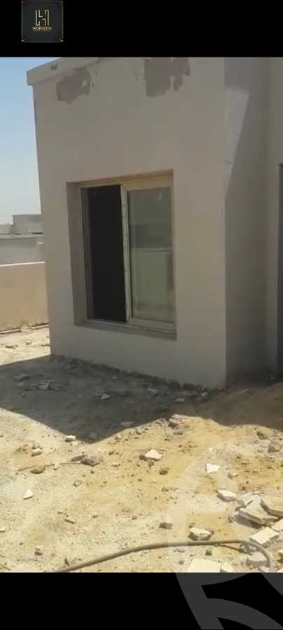 https://aqarmap.com.eg/en/listing/4348122-for-sale-cairo-new-cairo-compounds-galleria-moon-valley