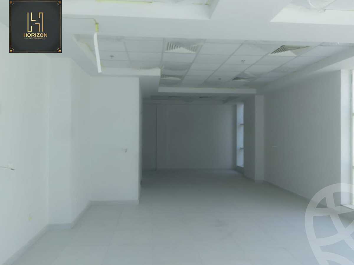 https://aqarmap.com.eg/ar/listing/4349138-for-rent-cairo-new-cairo-compounds-bznys-bls-ktlyst-llttwyr