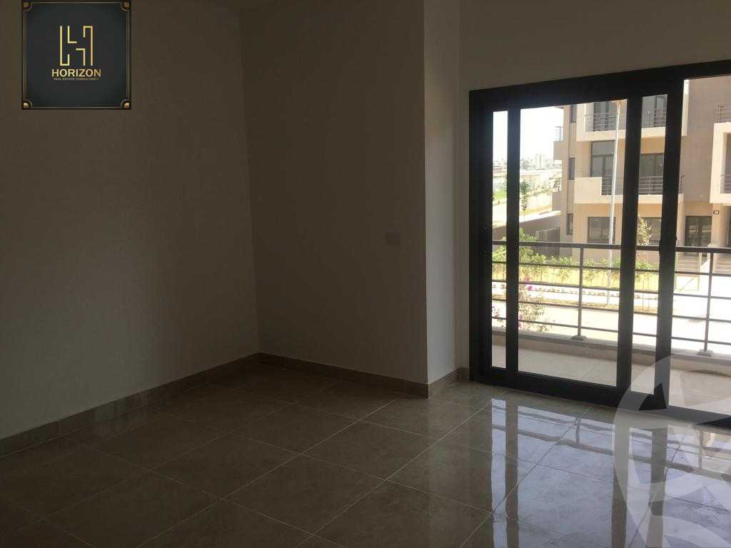 https://aqarmap.com.eg/ar/listing/4360371-for-rent-cairo-new-cairo-compounds-fifth-square