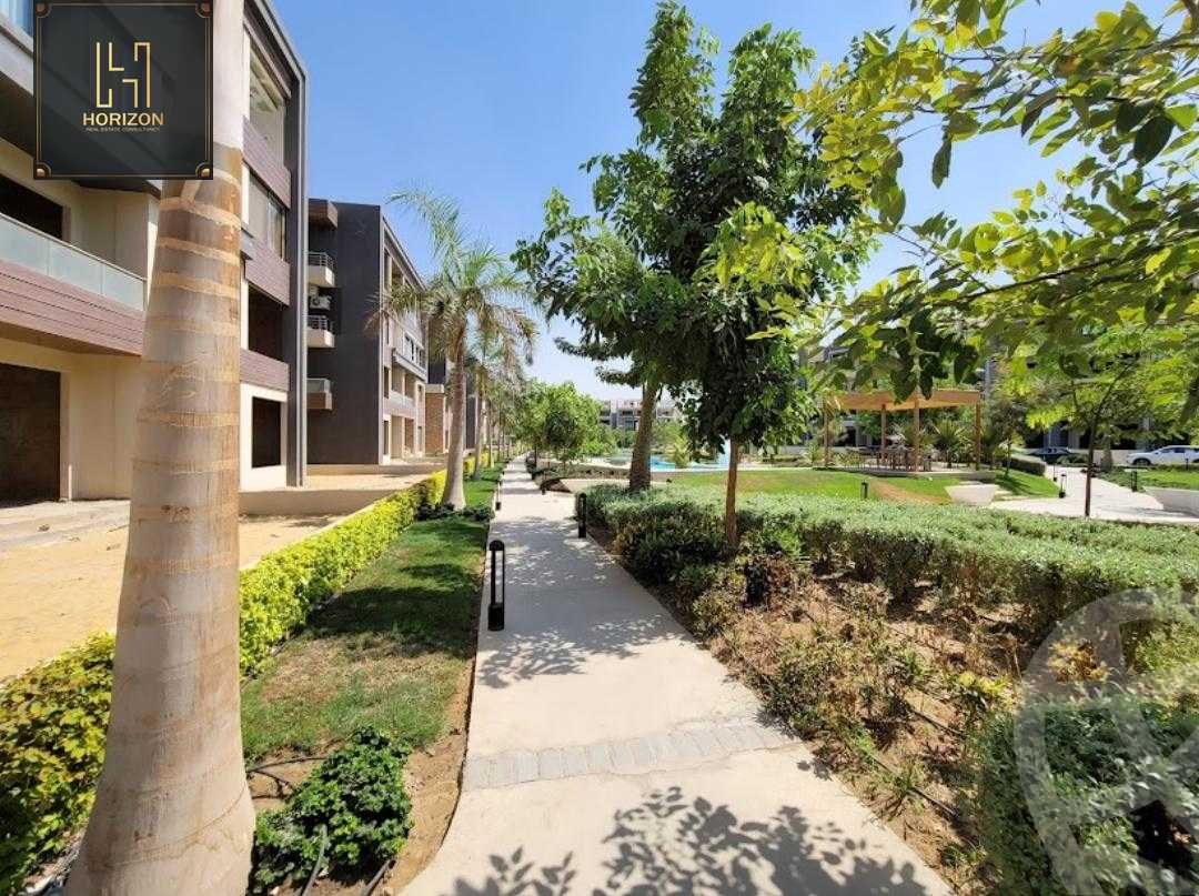 https://aqarmap.com.eg/en/listing/4364618-for-sale-cairo-new-cairo-compounds-midtown