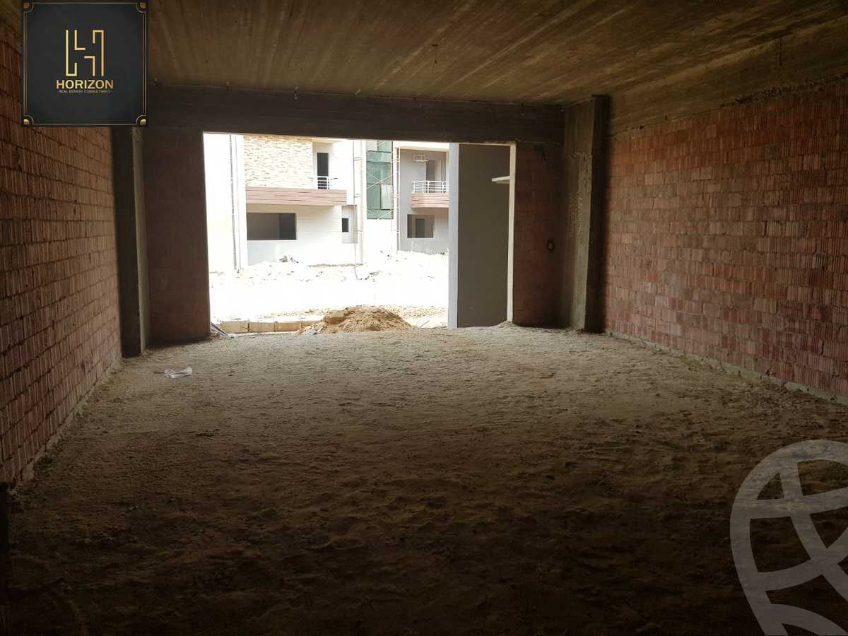 https://aqarmap.com.eg/en/listing/4364618-for-sale-cairo-new-cairo-compounds-midtown
