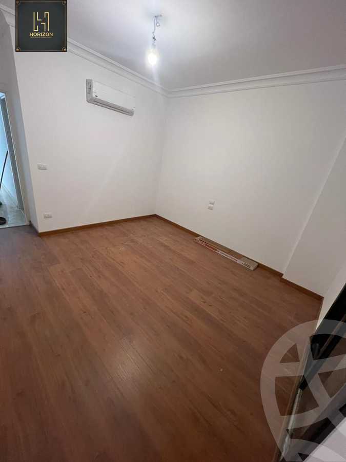 https://aqarmap.com.eg/ar/listing/4368170-for-rent-cairo-new-cairo-compounds-kmbwnd-sky-kwndwz-swdyk-villette
