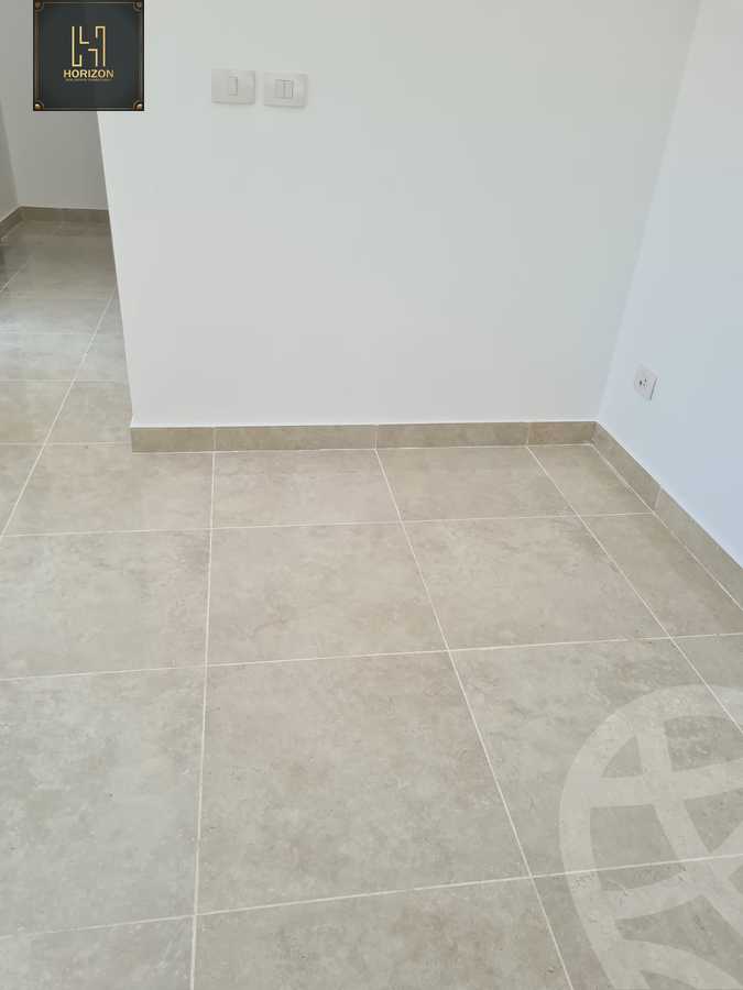 https://aqarmap.com.eg/ar/listing/4374998-for-rent-cairo-new-cairo-compounds-fifth-square