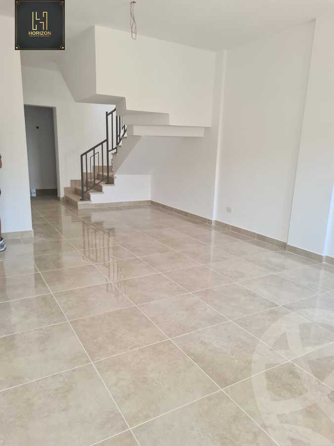 https://aqarmap.com.eg/ar/listing/4374998-for-rent-cairo-new-cairo-compounds-fifth-square