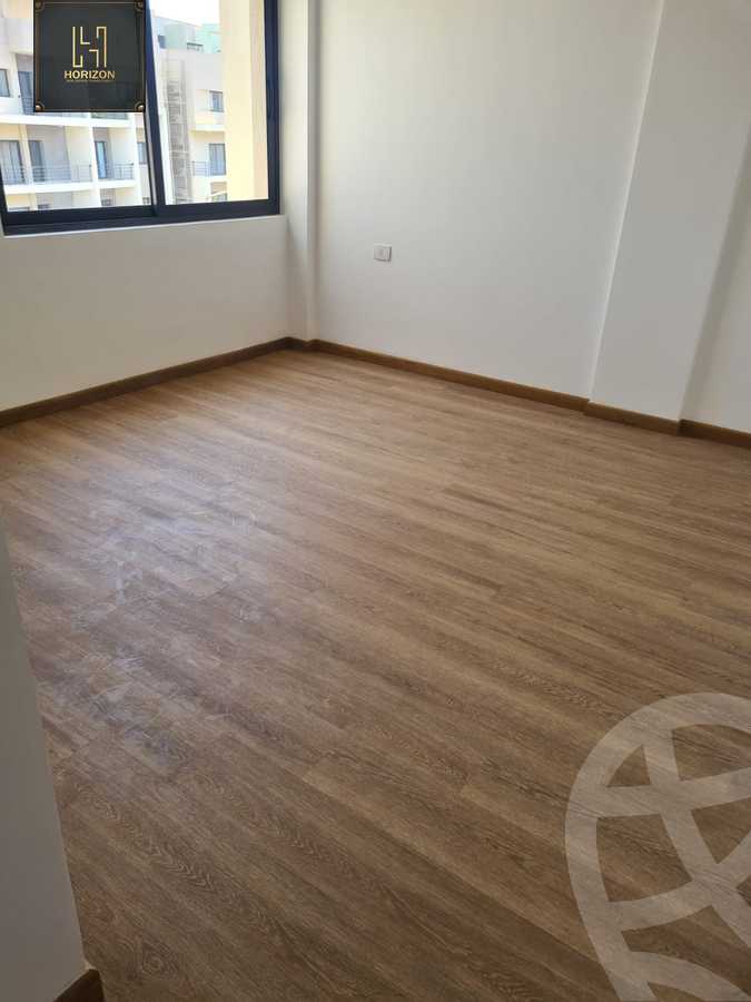 https://aqarmap.com.eg/ar/listing/4374998-for-rent-cairo-new-cairo-compounds-fifth-square