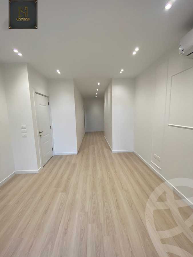 https://aqarmap.com.eg/ar/listing/4375053-for-rent-cairo-new-cairo-compounds-kmbwnd-sky-kwndwz-swdyk-villette