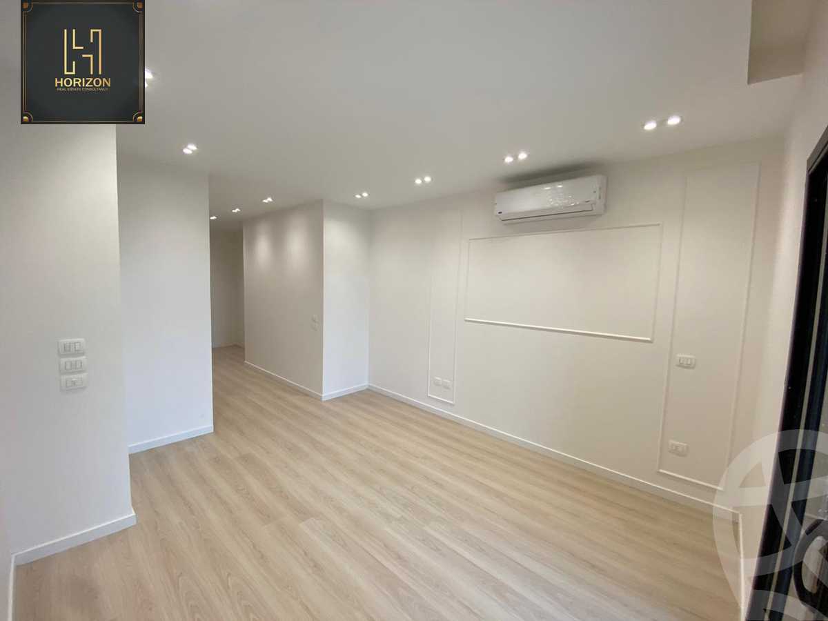 https://aqarmap.com.eg/ar/listing/4375053-for-rent-cairo-new-cairo-compounds-kmbwnd-sky-kwndwz-swdyk-villette