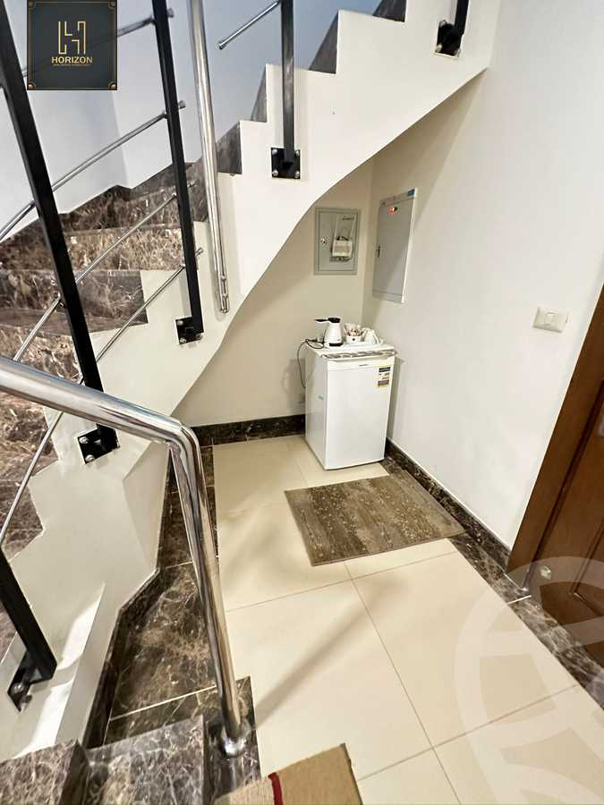 https://aqarmap.com.eg/ar/listing/4375103-for-rent-cairo-new-cairo-compounds-nyoum-nyw-kyrw