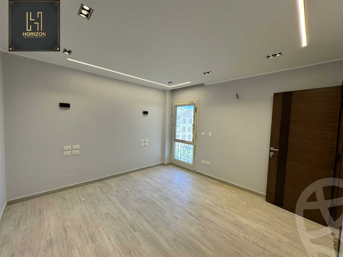 https://aqarmap.com.eg/ar/listing/4375176-for-rent-cairo-new-cairo-compounds-stwn-ryzydns-by-ar-y-llttwyr