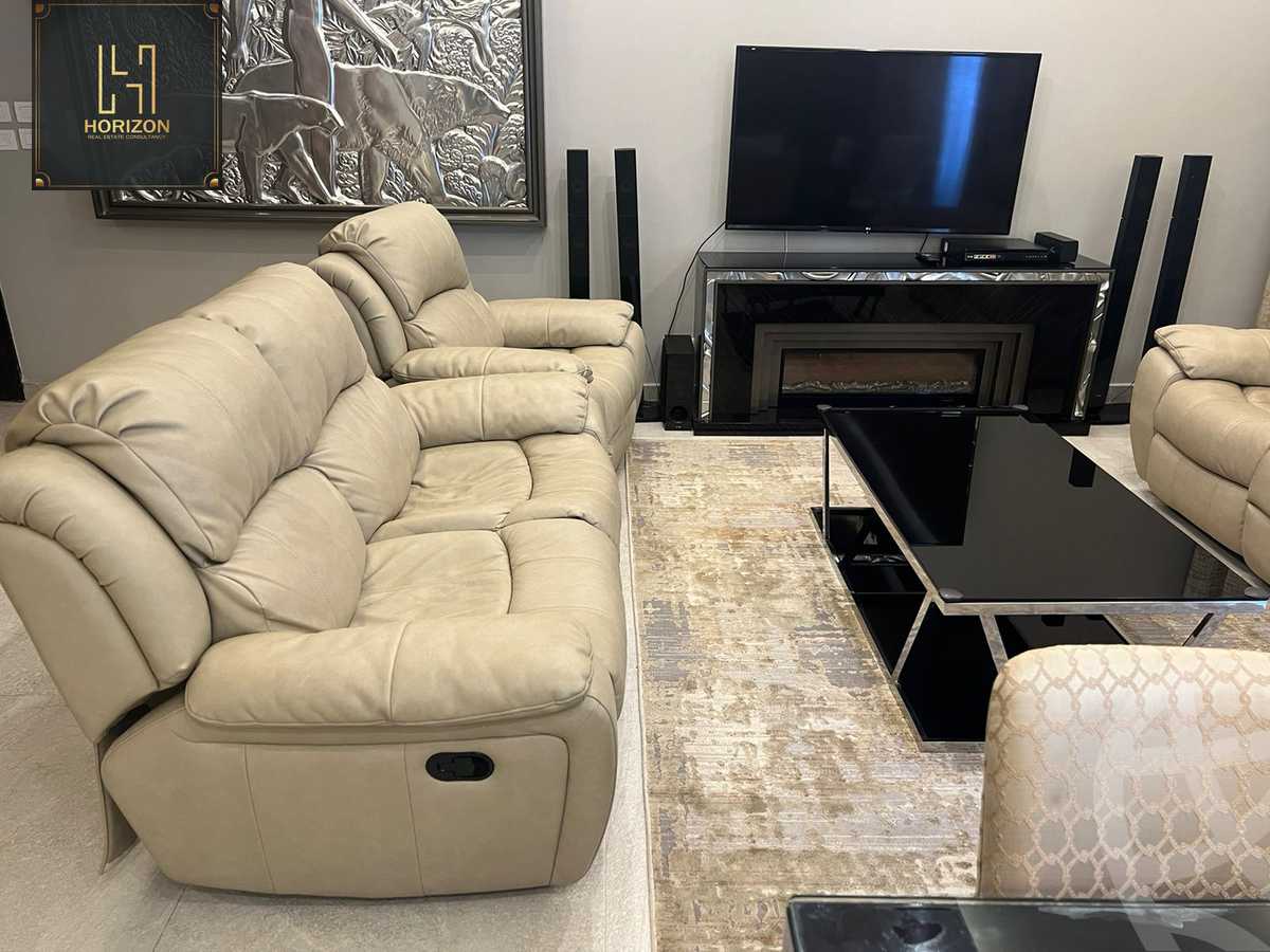 https://aqarmap.com.eg/ar/listing/4376090-for-rent-eastown-parks