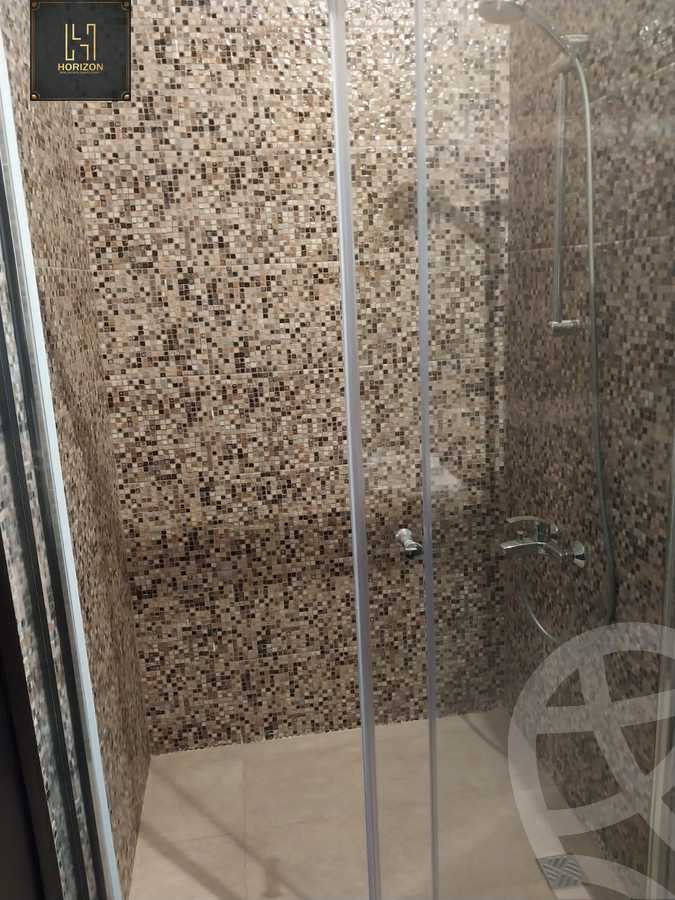 https://aqarmap.com.eg/ar/listing/4376552-for-sale-cairo-new-cairo-compounds-kmbwnd-fyldj-jyt-blm-hylz