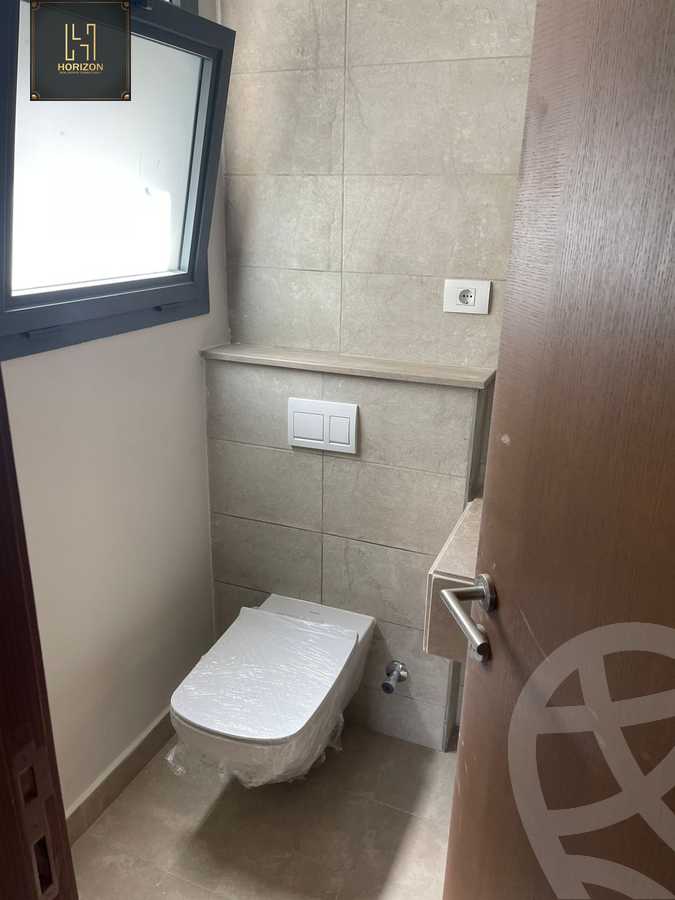 https://aqarmap.com.eg/ar/listing/4377071-for-rent-cairo-new-cairo-compounds-kmbwnd-sky-kwndwz-swdyk-villette