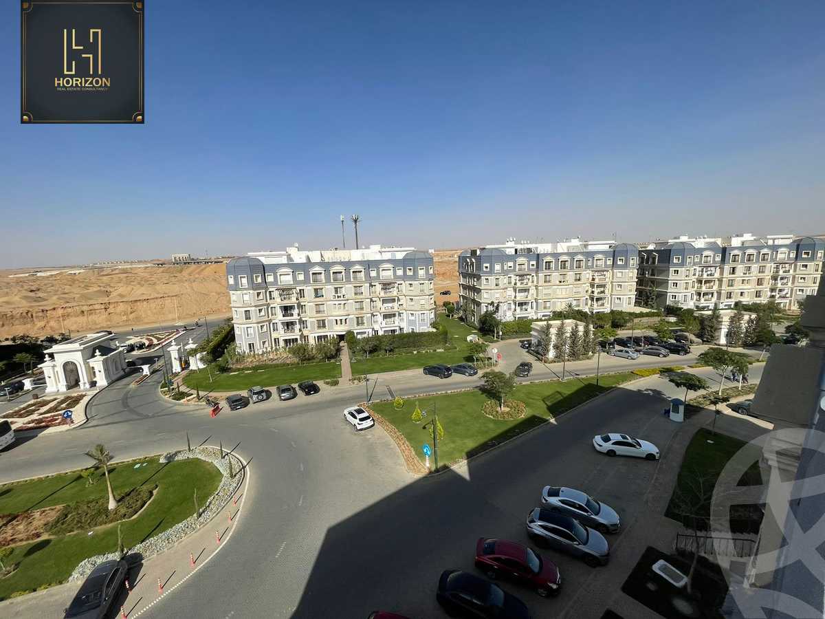 https://aqarmap.com.eg/ar/listing/4389877-for-rent-cairo-new-cairo-compounds-mountain-view-hyde-park