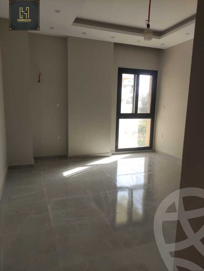 https://aqarmap.com.eg/en/listing/4770754-for-rent-cairo-new-cairo-compounds-kmbwnd-sky-kwndwz-swdyk-villette