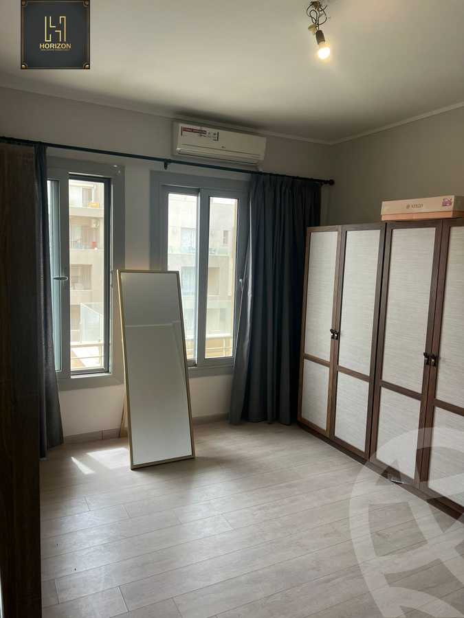 https://aqarmap.com.eg/ar/listing/4789012-for-rent-cairo-new-cairo-compounds-kmbwnd-fyldj-jyt-blm-hylz