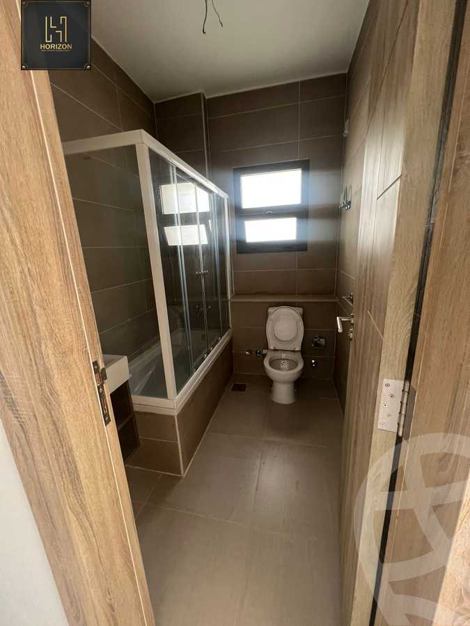 https://aqarmap.com.eg/en/listing/4804585-for-sale-cairo-new-cairo-compounds-fifth-square