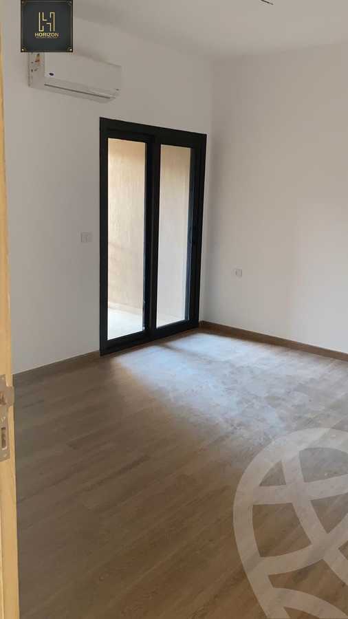 https://aqarmap.com.eg/en/listing/4848447-for-rent-cairo-new-cairo-compounds-fifth-square