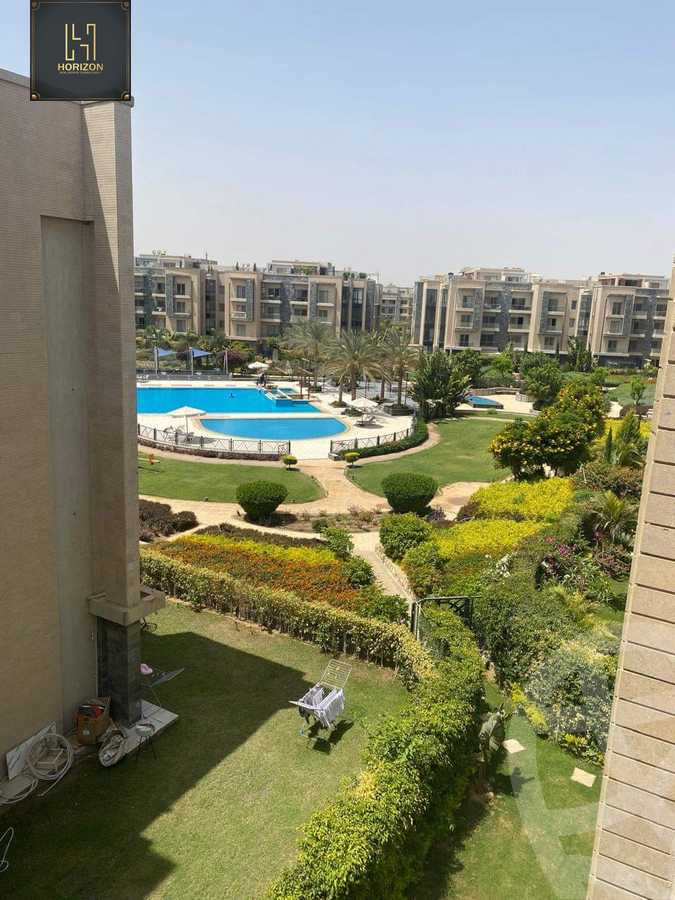 https://aqarmap.com.eg/en/listing/4856381-for-sale-cairo-new-cairo-compounds-galleria-moon-valley