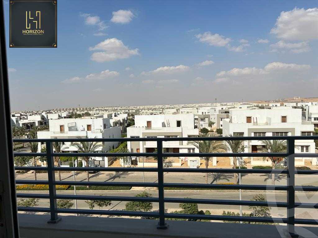 https://aqarmap.com.eg/en/listing/4862032-for-sale-cairo-new-cairo-compounds-hyde-park-park-corner-hyde-park