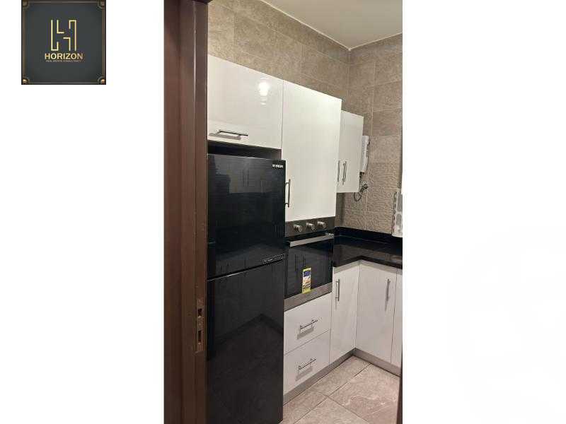 https://aqarmap.com.eg/ar/listing/4913196-for-rent-cairo-new-cairo-compounds-fifth-square