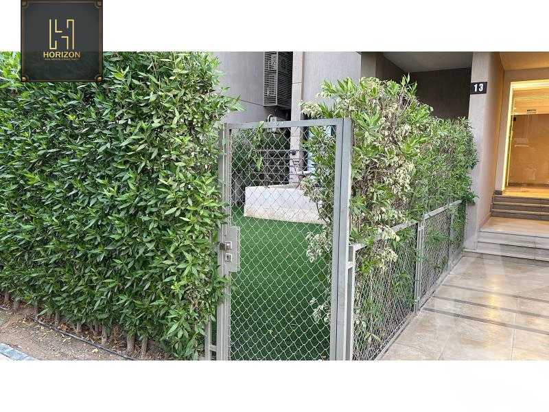 https://aqarmap.com.eg/ar/listing/4913196-for-rent-cairo-new-cairo-compounds-fifth-square