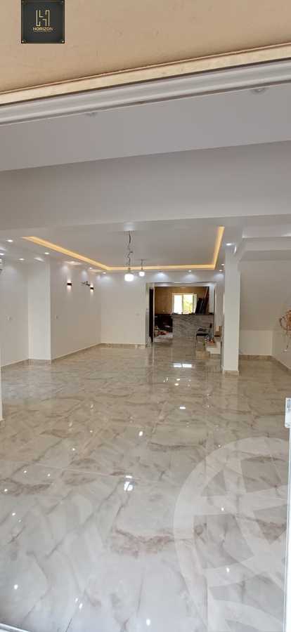 https://aqarmap.com.eg/ar/listing/4977536-for-rent-cairo-new-cairo-compounds-mountain-view-hyde-park