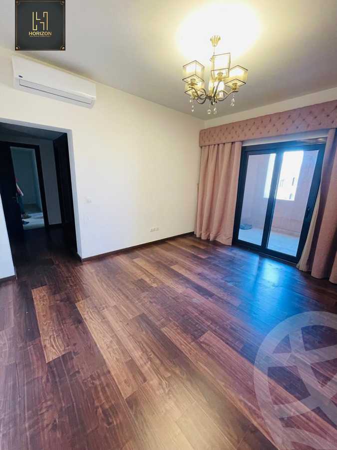 https://aqarmap.com.eg/ar/listing/4980042-for-rent-cairo-new-cairo-compounds-mivida-mivida-parcel