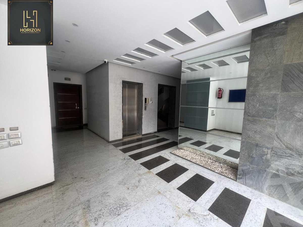 https://aqarmap.com.eg/ar/listing/4992949-for-rent-cairo-new-cairo-compounds-kmbwnd-dh-fyldj-blm-hylz