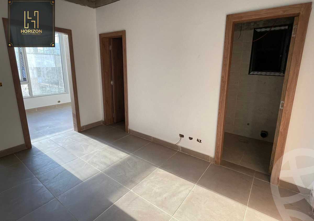 https://aqarmap.com.eg/en/listing/5010562-for-rent-cairo-new-cairo-compounds-jwr-kwmyrshyl-kwmblks-makeplace