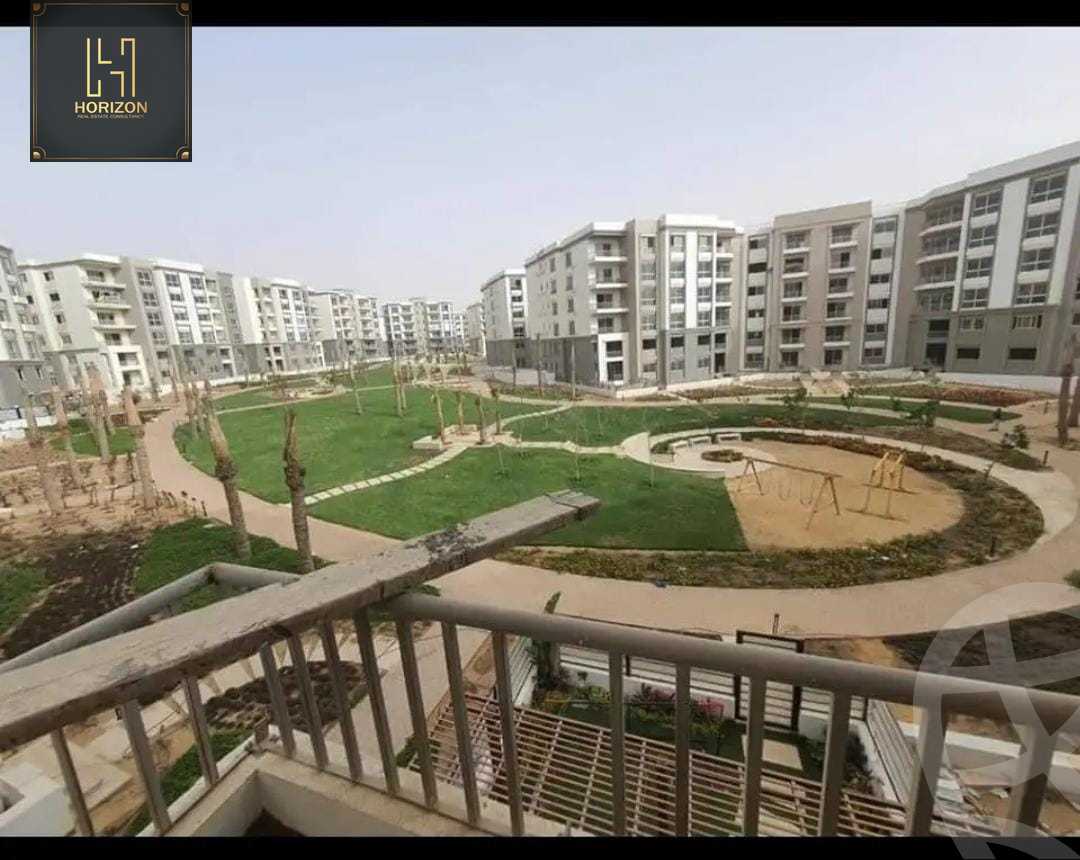 https://aqarmap.com.eg/ar/listing/5049016-for-sale-cairo-new-cairo-compounds-hyde-park-centre-ville-hyde-park