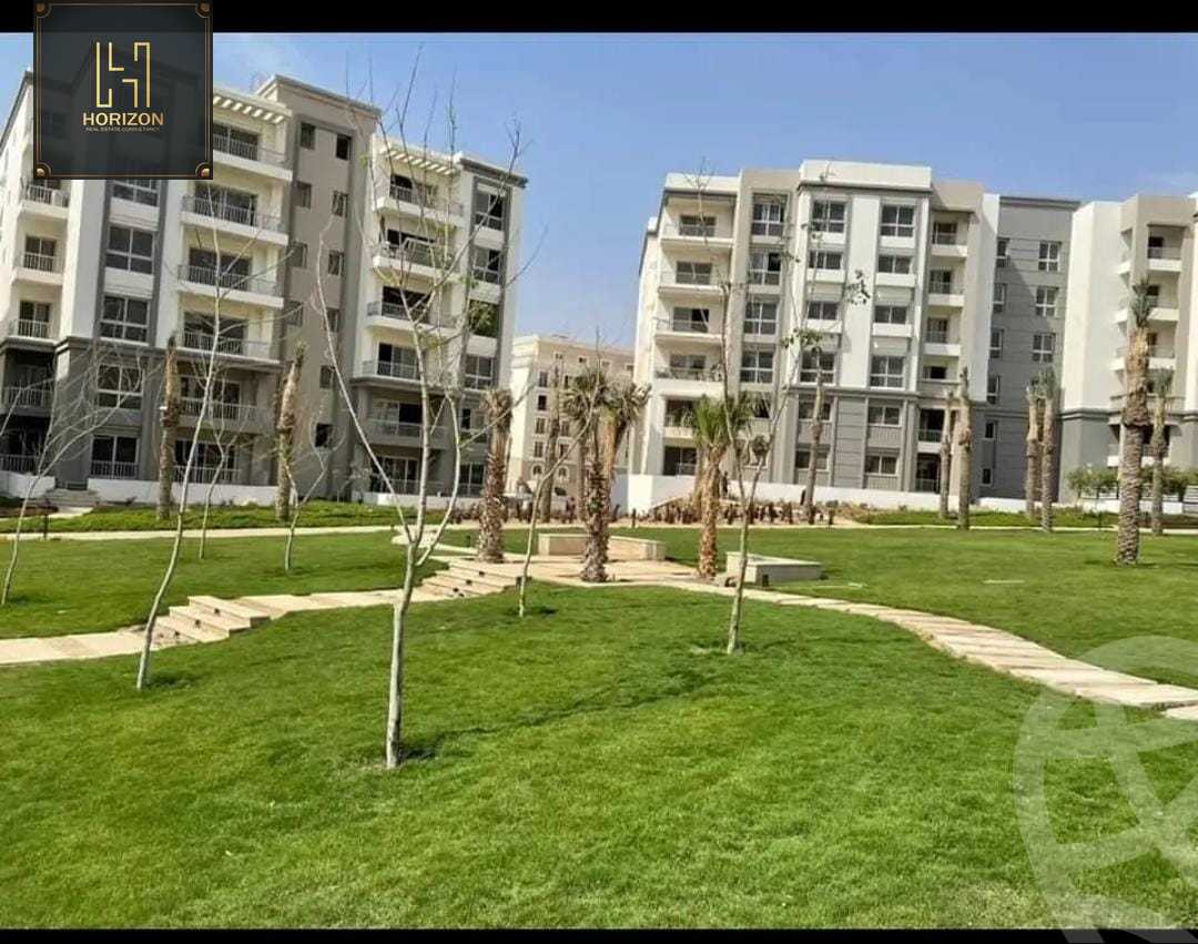 https://aqarmap.com.eg/ar/listing/5049016-for-sale-cairo-new-cairo-compounds-hyde-park-centre-ville-hyde-park