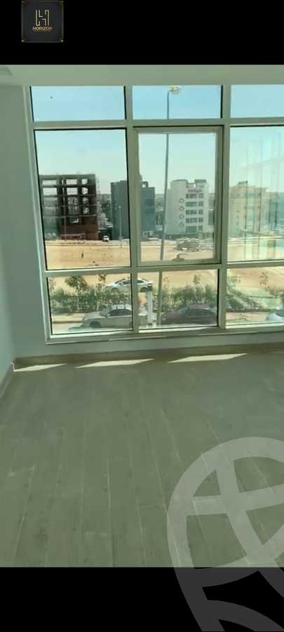 https://aqarmap.com.eg/ar/listing/5073393-for-rent-cairo-new-cairo-compounds-tryfywm-byzns-kwmblks-nm-llttwyr