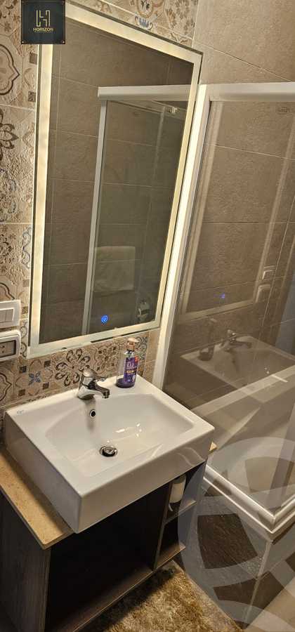 https://aqarmap.com.eg/en/listing/5124734-for-rent-cairo-new-cairo-compounds-fifth-square