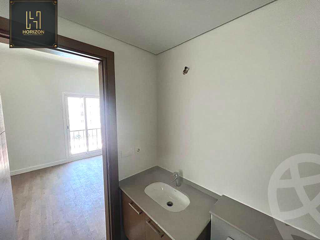 https://aqarmap.com.eg/en/listing/5228205-for-rent-cairo-new-cairo-compounds-mivida-boulevard-mivida