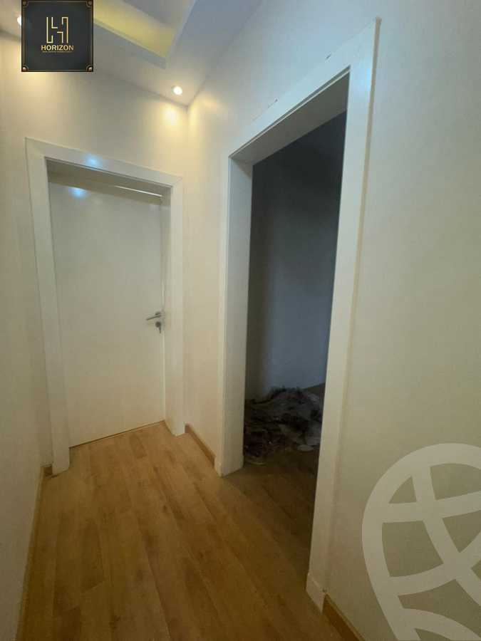 https://aqarmap.com.eg/ar/listing/5252648-for-rent-cairo-new-cairo-compounds-mivida-mivida-parcel