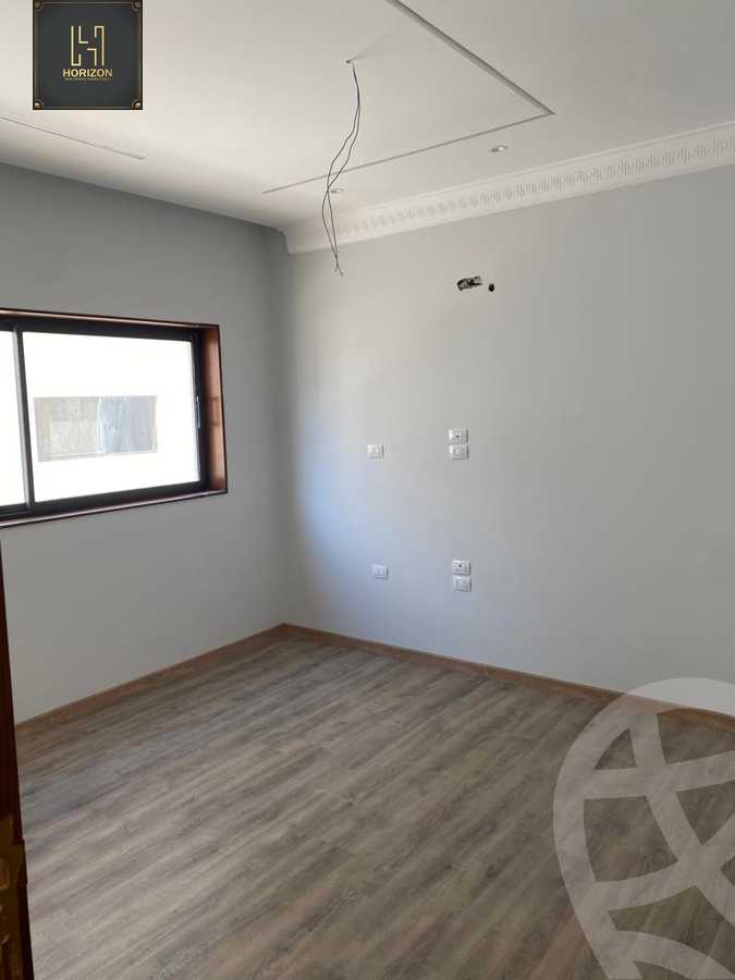 https://aqarmap.com.eg/en/listing/5360549-for-rent-cairo-new-cairo-compounds-lakeview-residence