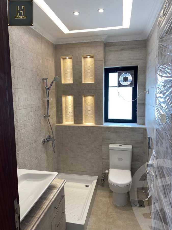 https://aqarmap.com.eg/en/listing/5360549-for-rent-cairo-new-cairo-compounds-lakeview-residence