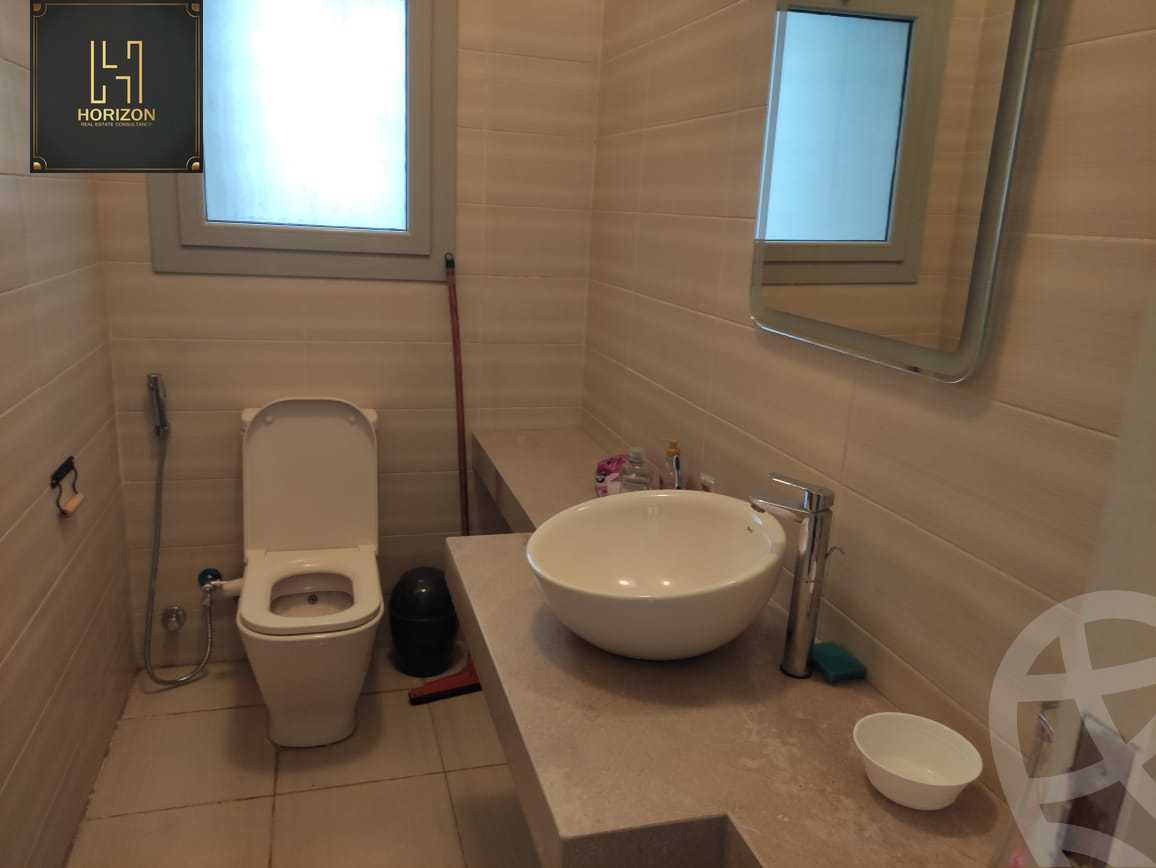 https://aqarmap.com.eg/ar/listing/5389737-for-rent-cairo-new-cairo-compounds-kmbwnd-fyldj-jyt-blm-hylz