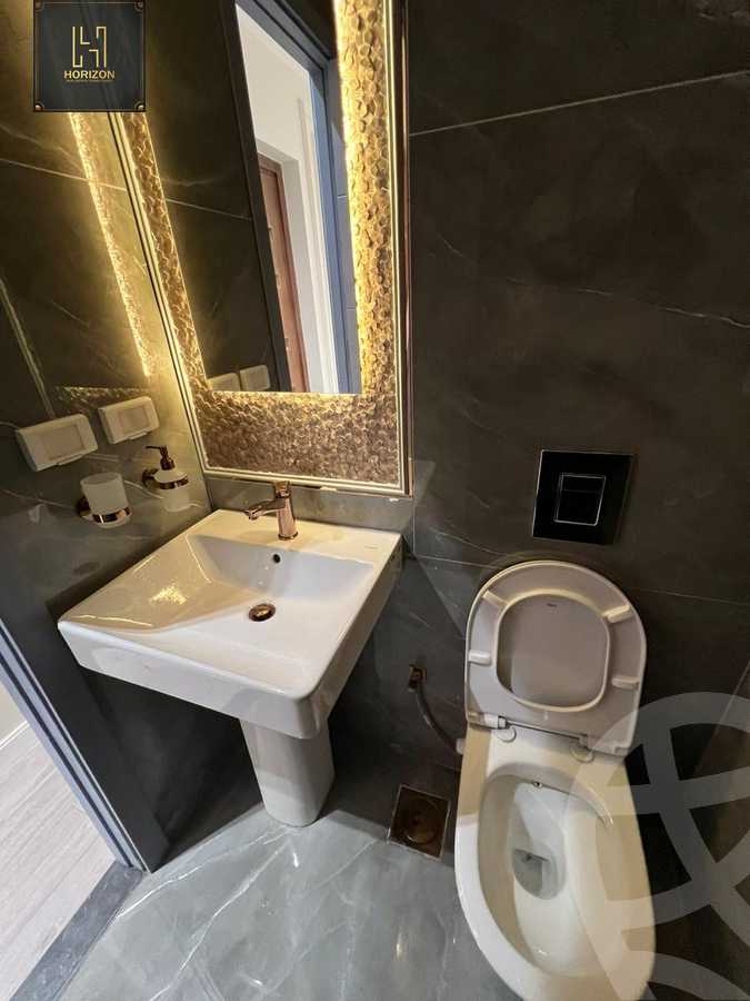 https://aqarmap.com.eg/ar/listing/5406973-for-rent-cairo-new-cairo-compounds-mivida-mivida-business-park-emaar