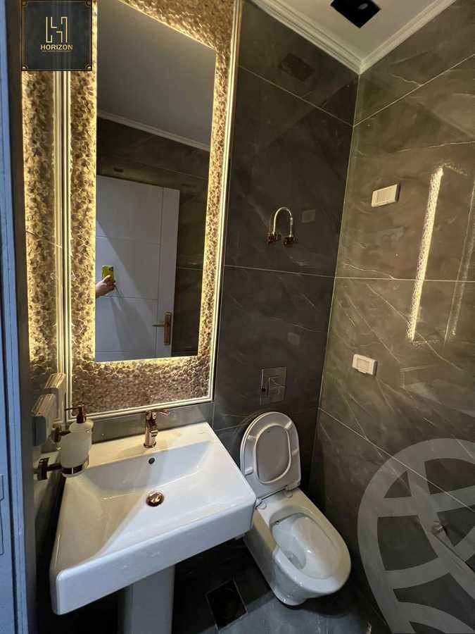 https://aqarmap.com.eg/ar/listing/5406973-for-rent-cairo-new-cairo-compounds-mivida-mivida-business-park-emaar
