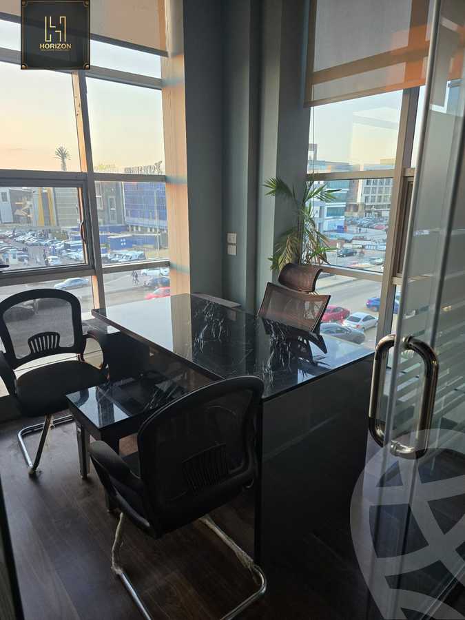 https://aqarmap.com.eg/en/listing/5413504-for-rent-cairo-new-cairo-compounds-top-90-mall